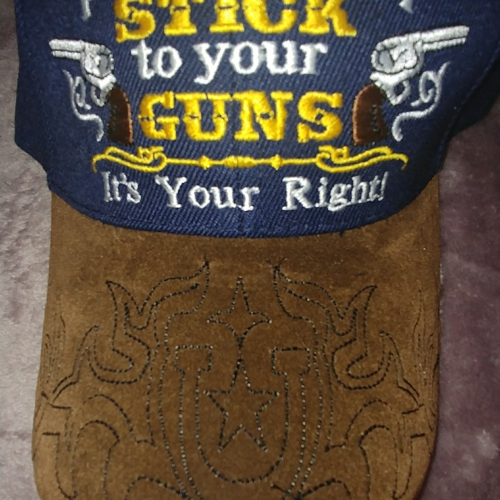 2nd Amendment Hat - Picture 2 of 3